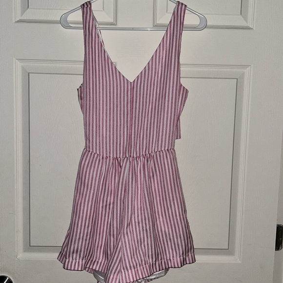 GLAM Romper Size Large - Picture 1 of 6